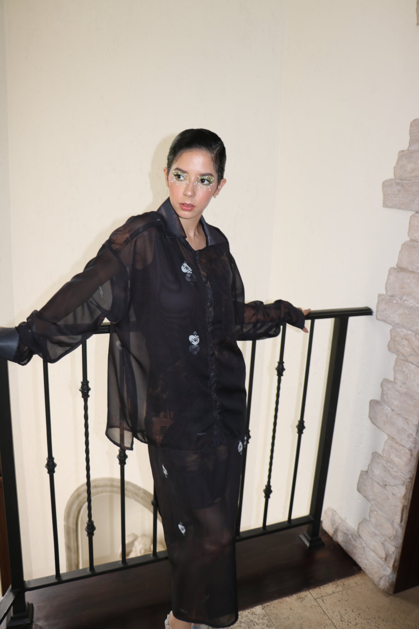 SOMBRAS DE FUEGO BUTTON UP