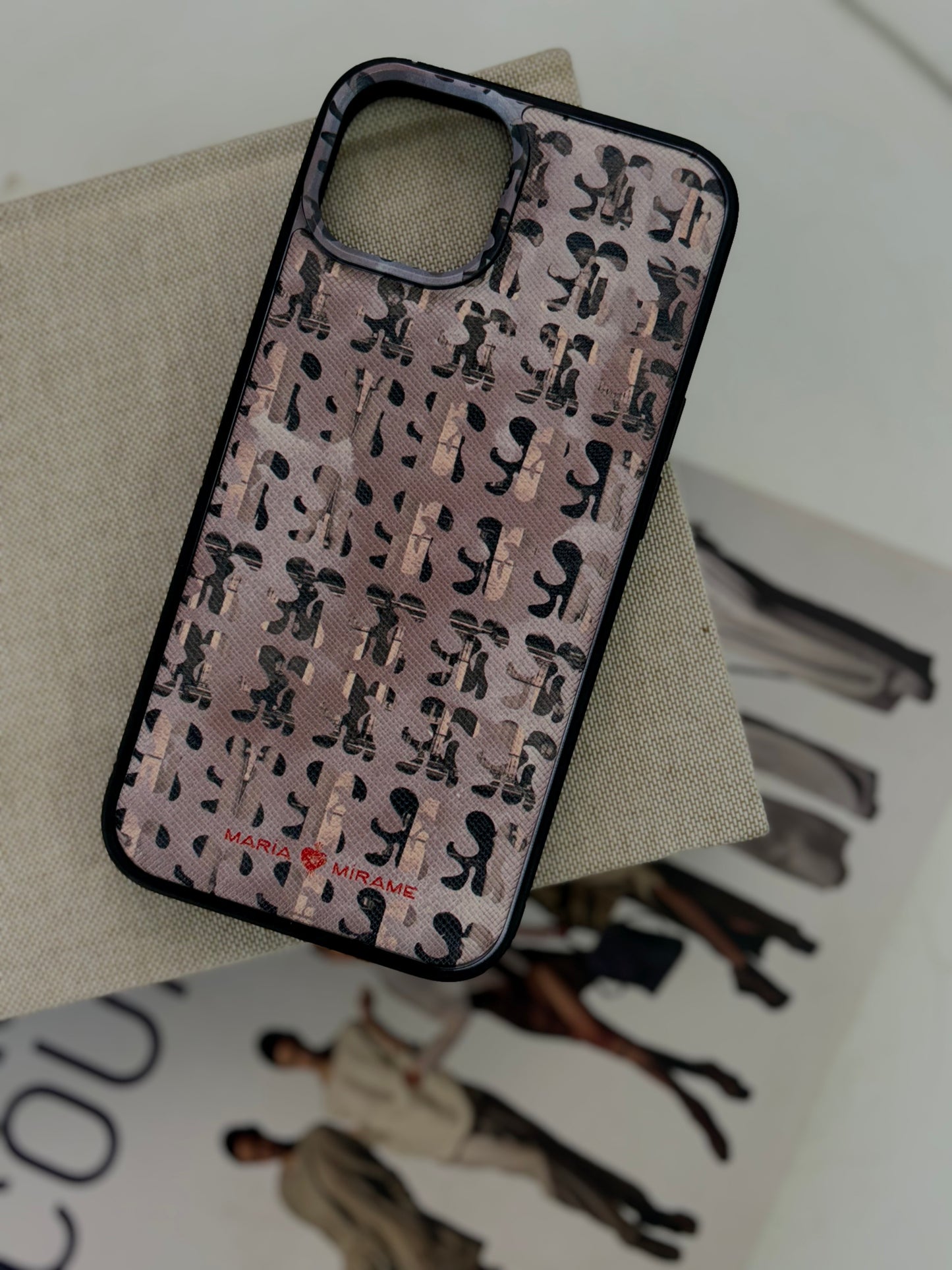 PINK SCENERY CASE