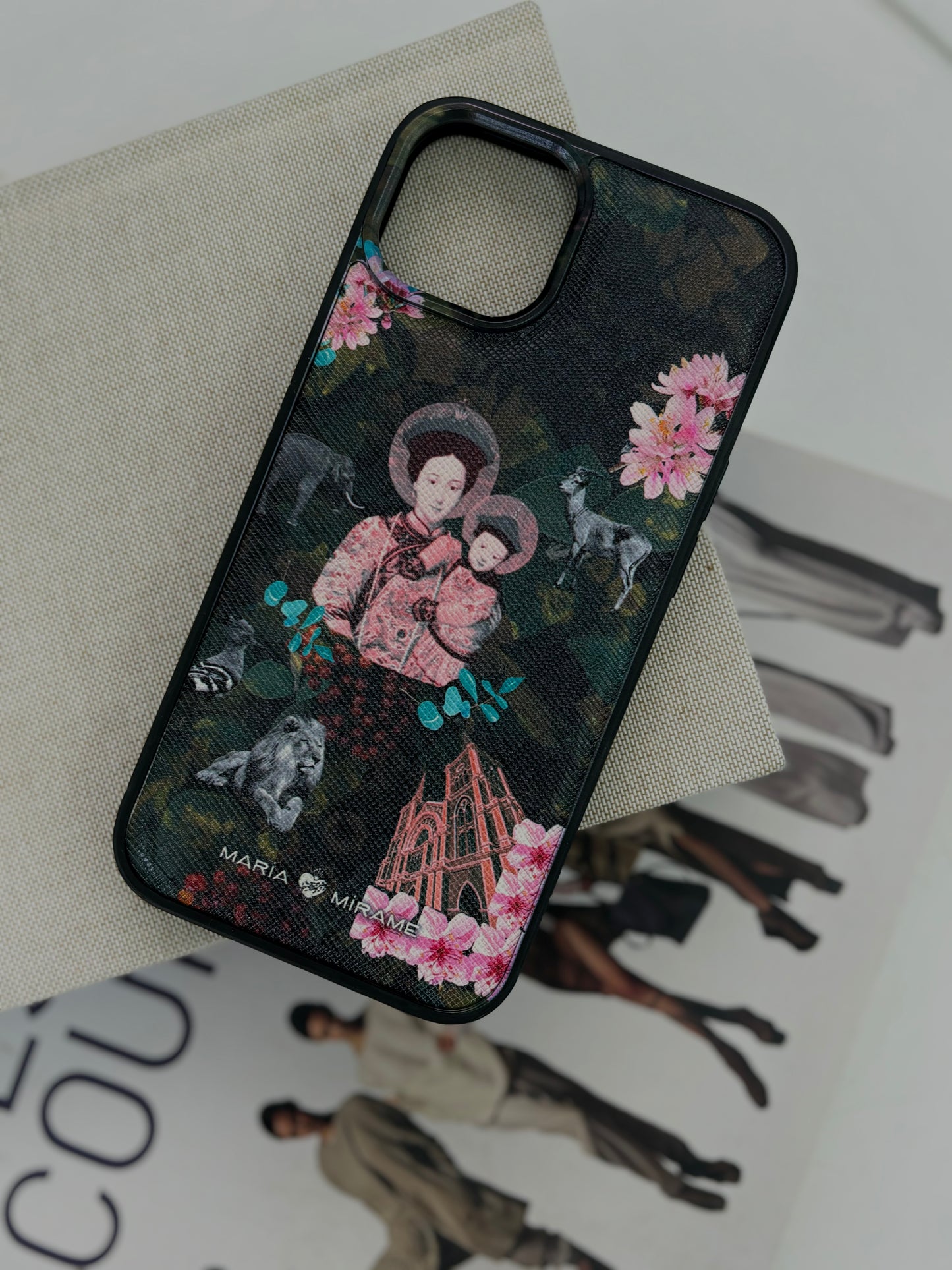 PAZ SLY CASE