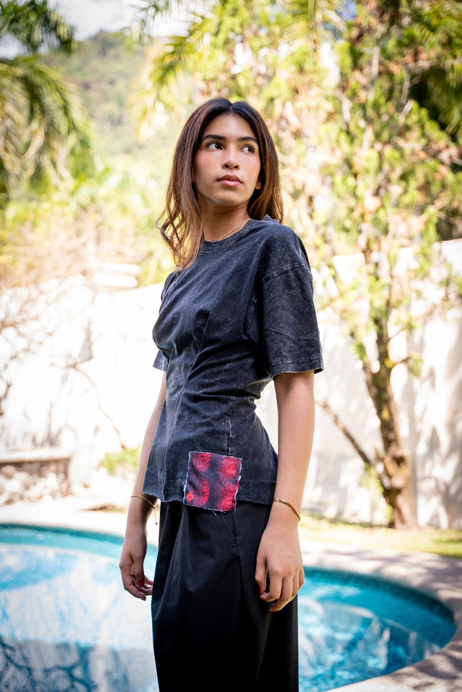 LAS LICHAS CINCH TEE