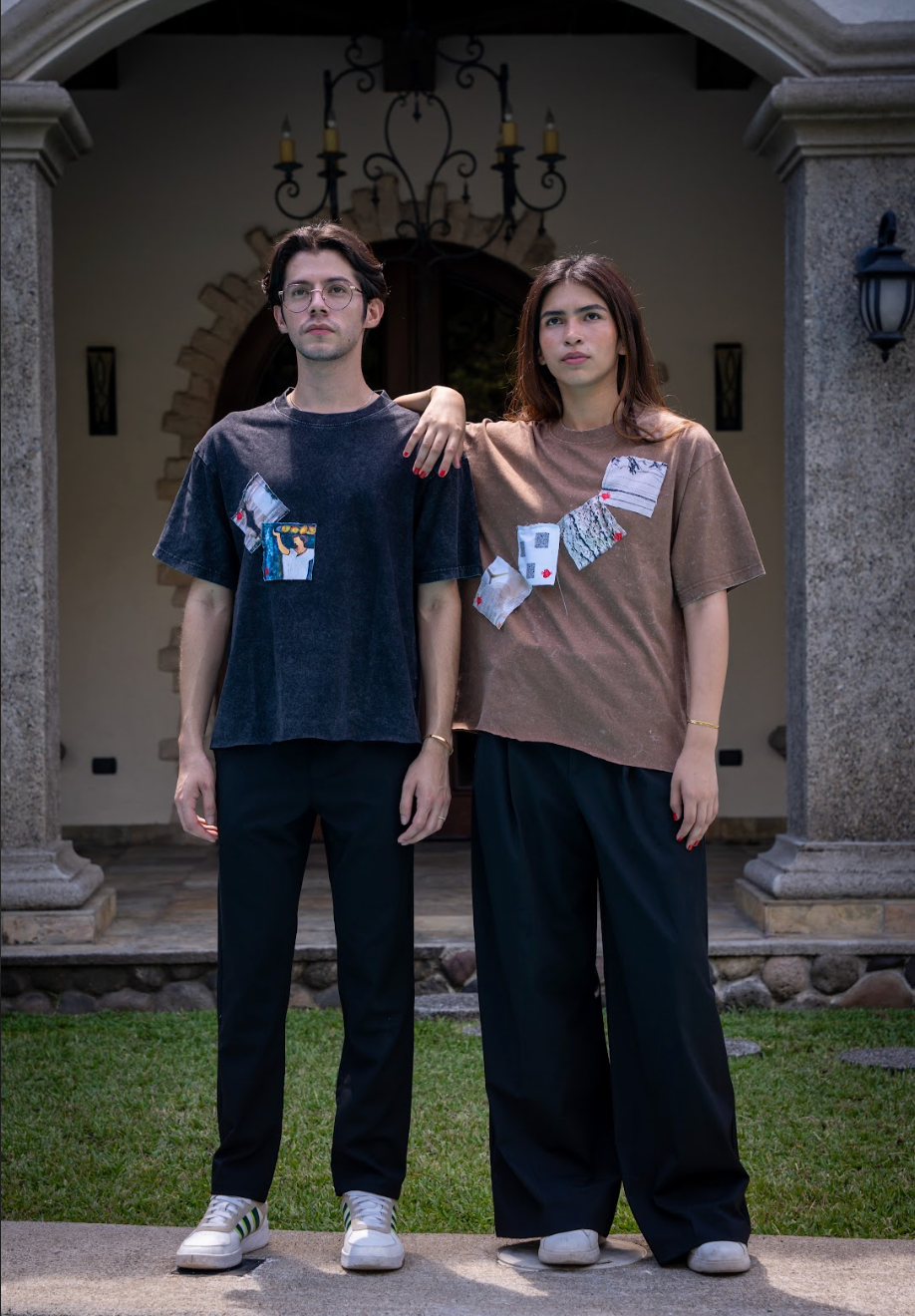LA GUIRNALDA TEE