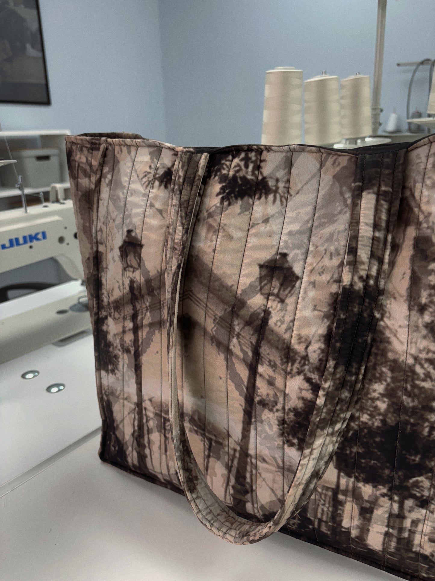 CORE TOTE BAG