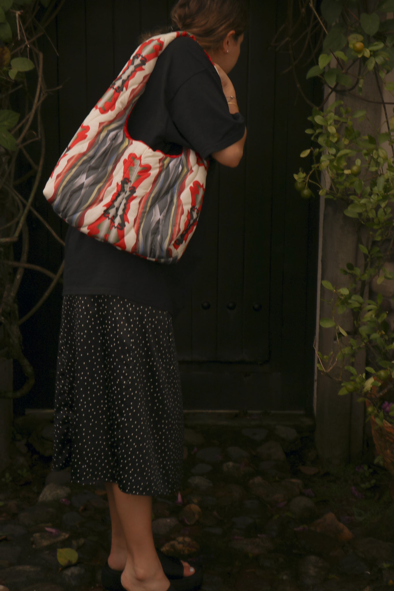 KALEIDOSCOPE PUFF BAG
