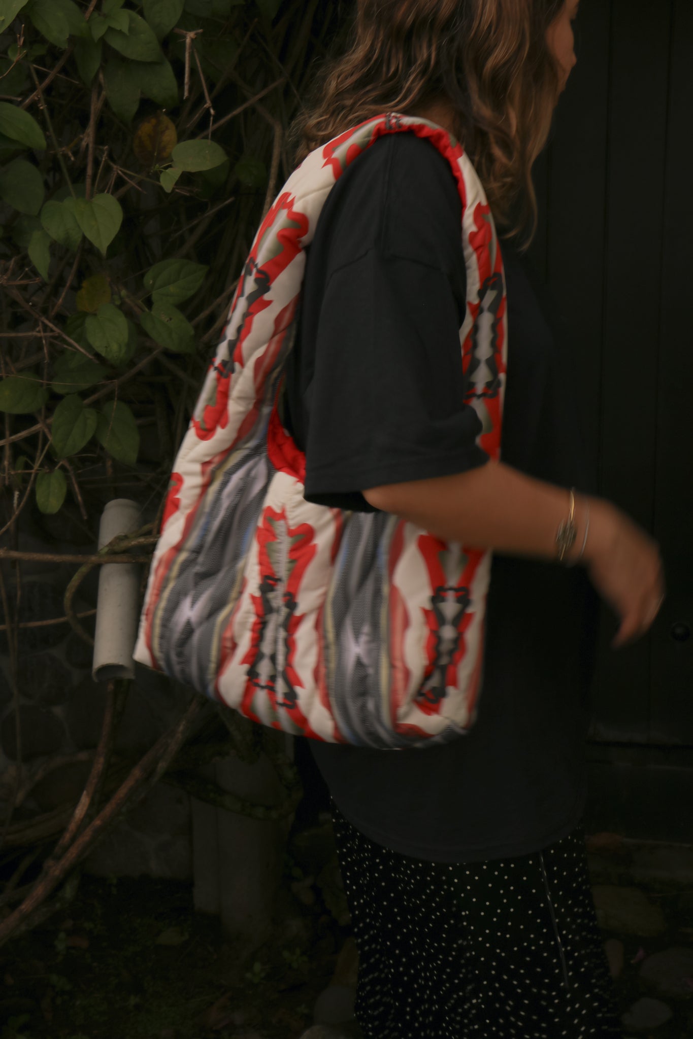 KALEIDOSCOPE PUFF BAG