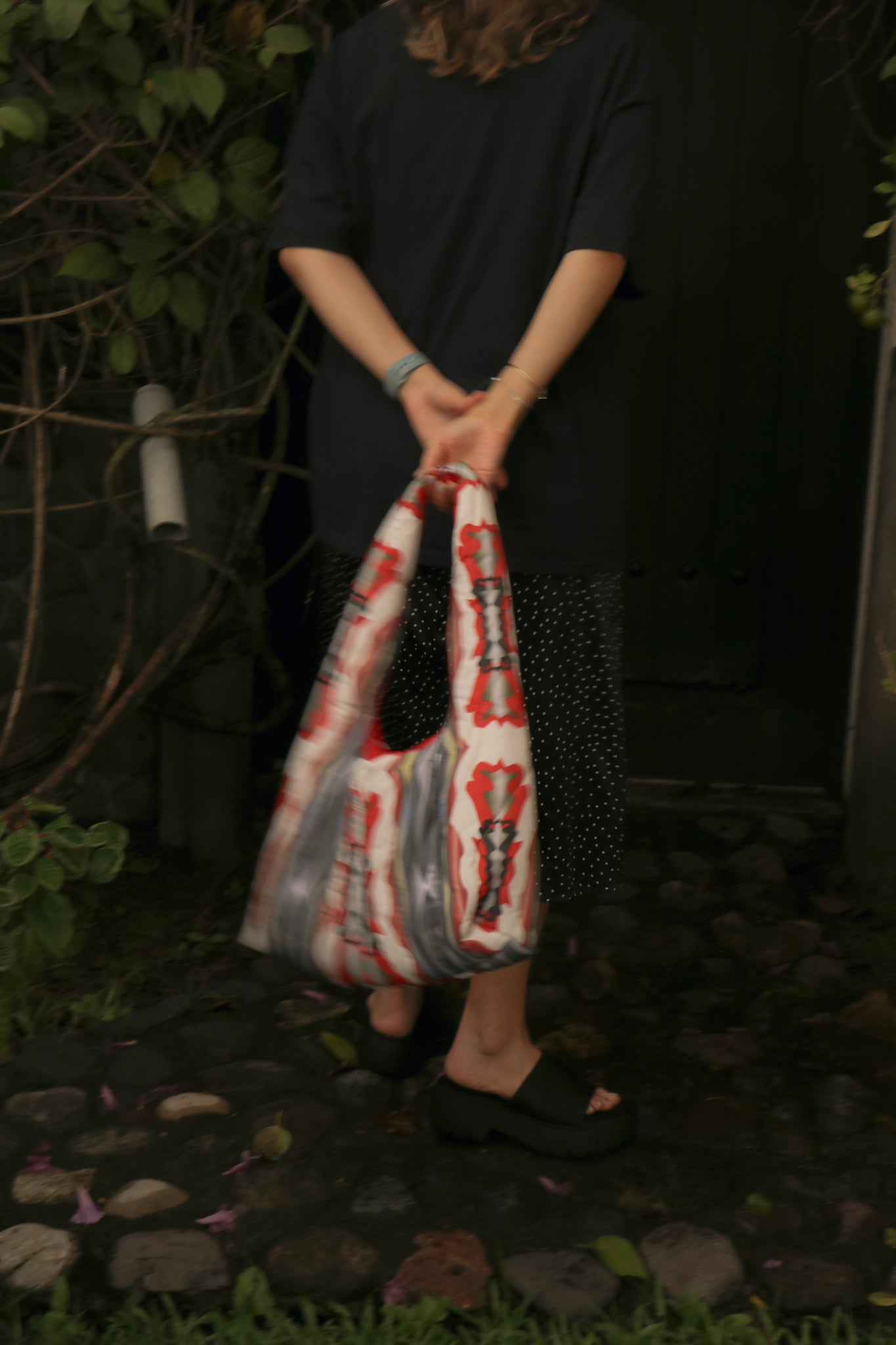 KALEIDOSCOPE PUFF BAG