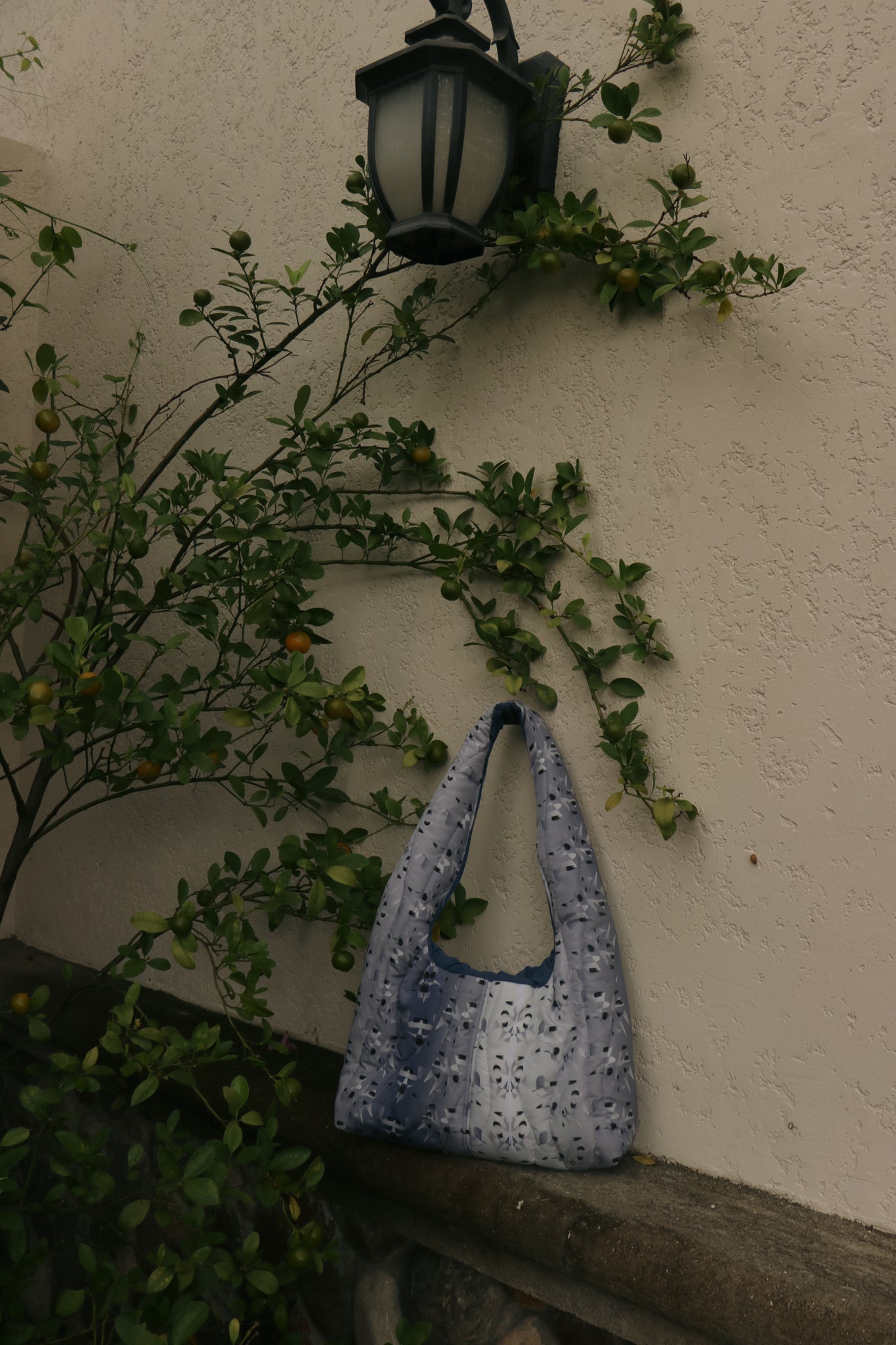 KALEIDOSCOPE PUFF BAG
