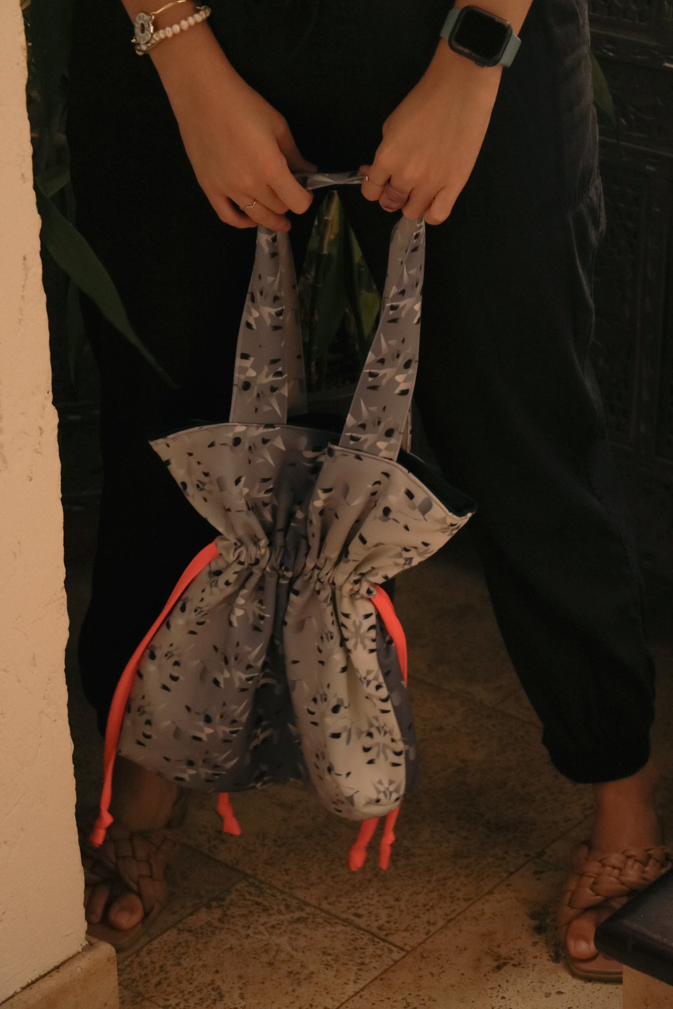 KALEIDOSCOPE CINCH TOTE