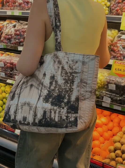 CORE TOTE BAG