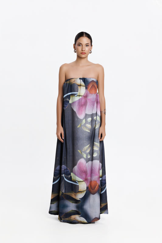 PRE-ORDER LA ORIYA STRAPLESS LONG DRESS