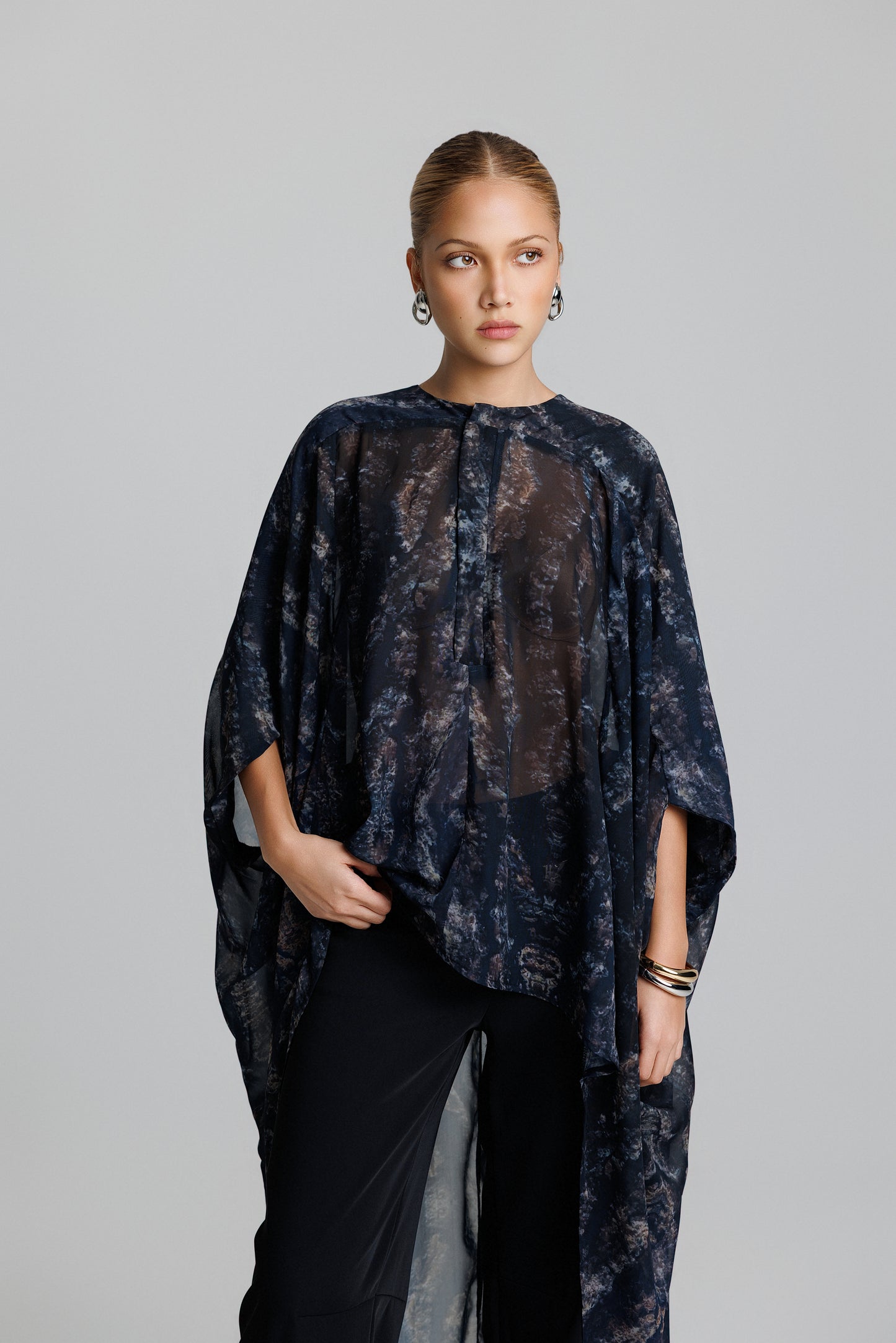 PRE-ORDER CORTEZA BLOUSE