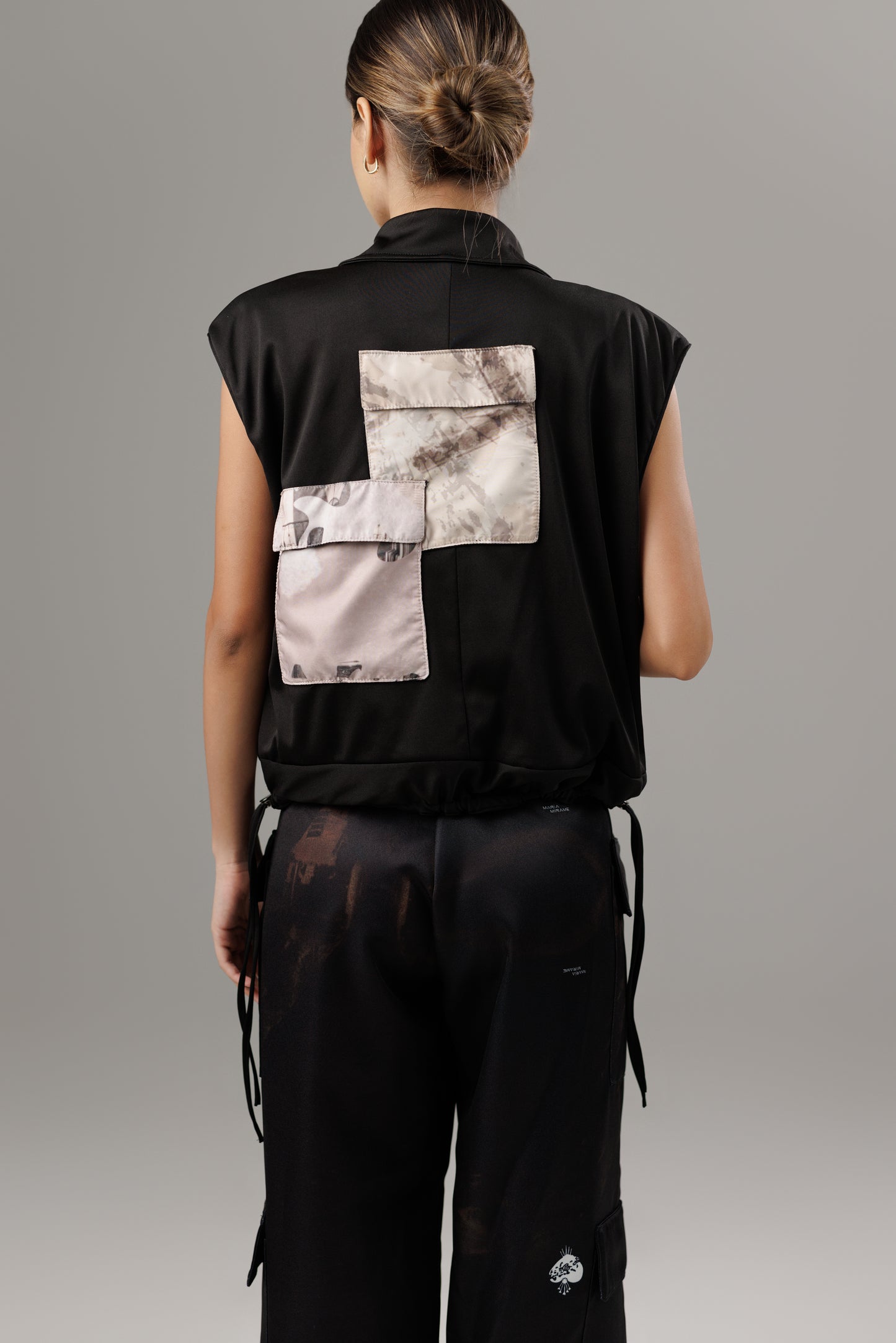 LUZ Y FLOR VEST