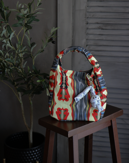 KALEIDOSCOPE KNOTT SHOULDER BAG